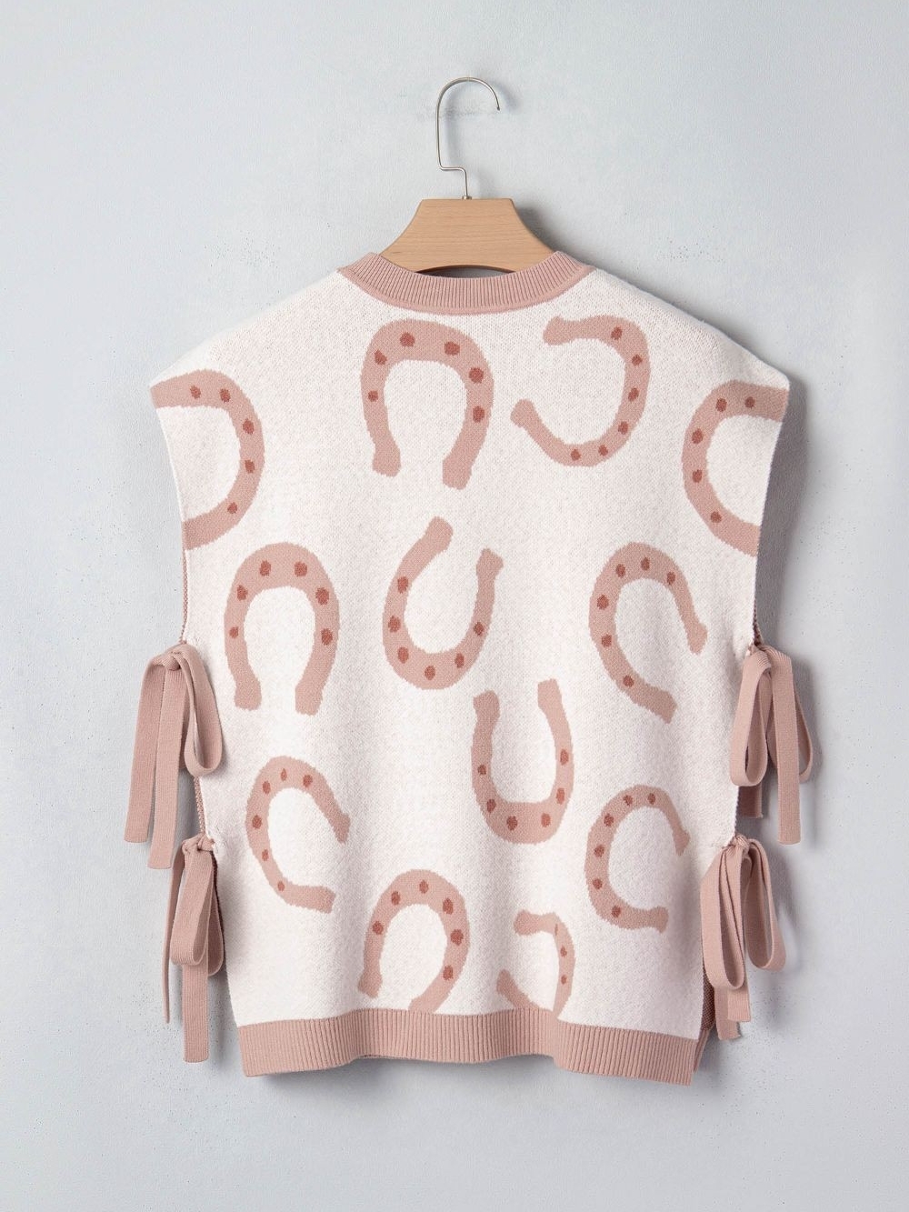 Sleeveless Horseshoe Knit Sweater Vest in Blush